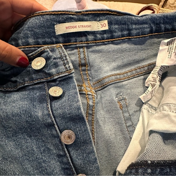 Levi’s Wedgie Straight Fit Dark Wash Jeans 30 - Picture 7 of 9